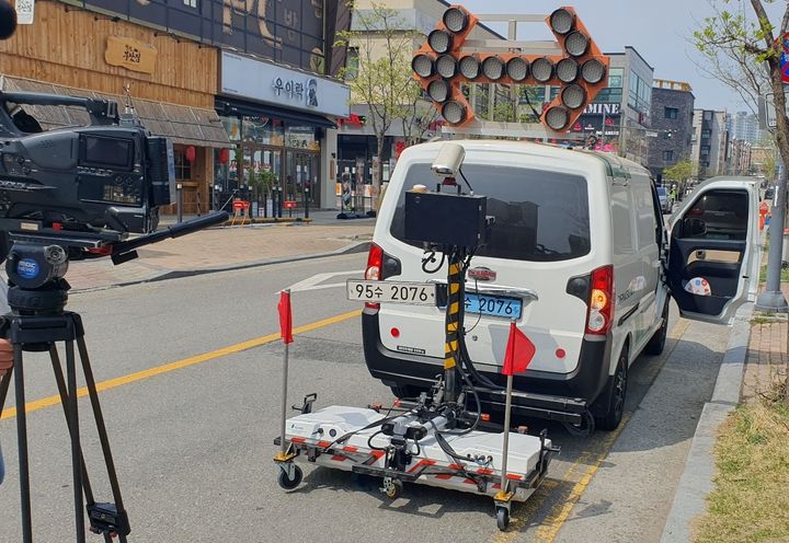 지표투과레이더 활용 지하시설물 탐사. (사진=충북도 제공) *재판매 및 DB 금지