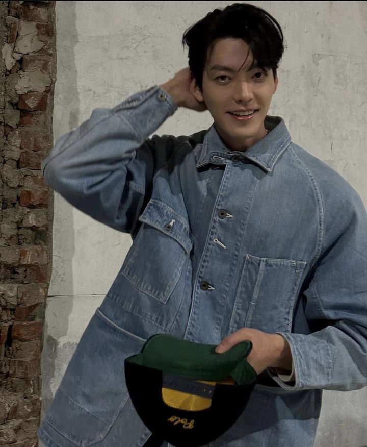[서울=뉴시스] 김우빈. (사진=김우빈 인스타그램 캡처) 2025.04.16. photo@newsis.com *재판매 및 DB 금지