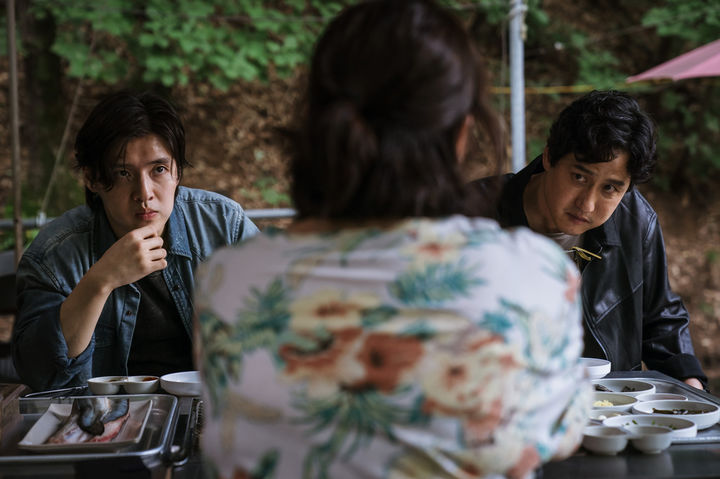 강하늘·유해진 '야당' 개봉 첫 날 1위…'승부' 2위