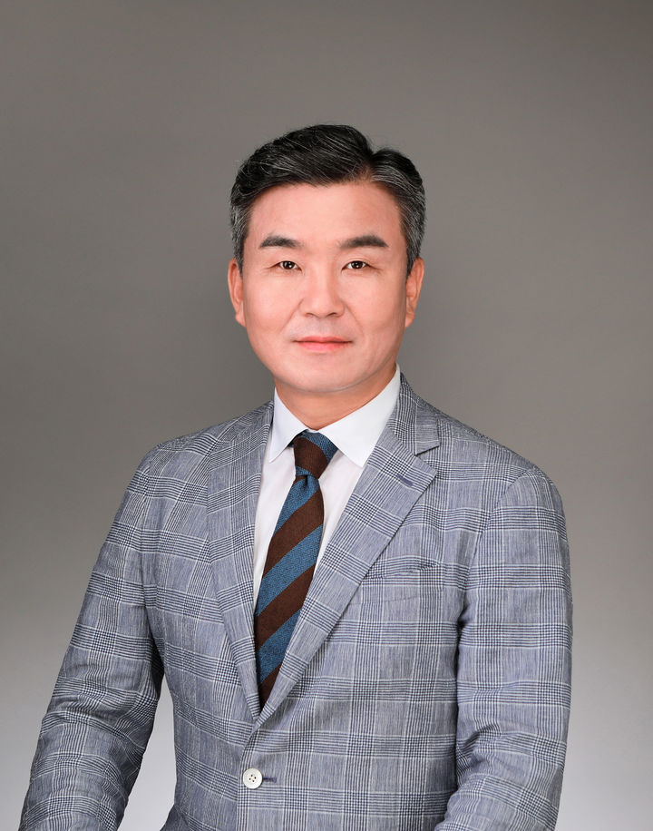 [보성=뉴시스] 2025 보성군민의 상 수상자로 선정된 박성주 광주지방경찰청장. (사진 = 보성군 제공). 2025.04.17. photo@newsis.com *재판매 및 DB 금지
