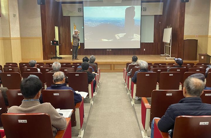 [합천=뉴시스] 제19기 합천박물관대학 개강. (사진=합천군 제공) 2025.04.17. photo@newsis.com *재판매 및 DB 금지