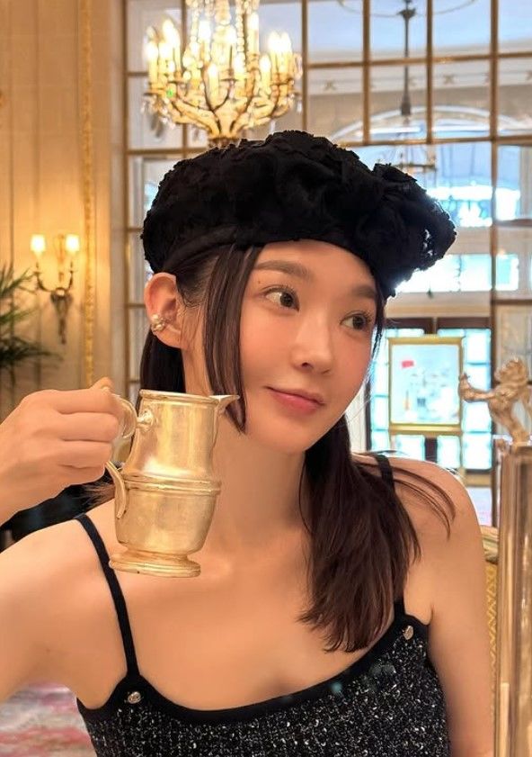 [서울=뉴시스] 강민경. (사진=강민경 인스타그램 캡처) 2025.04.18. photo@newsis.com&nbsp;&nbsp; *재판매 및 DB 금지