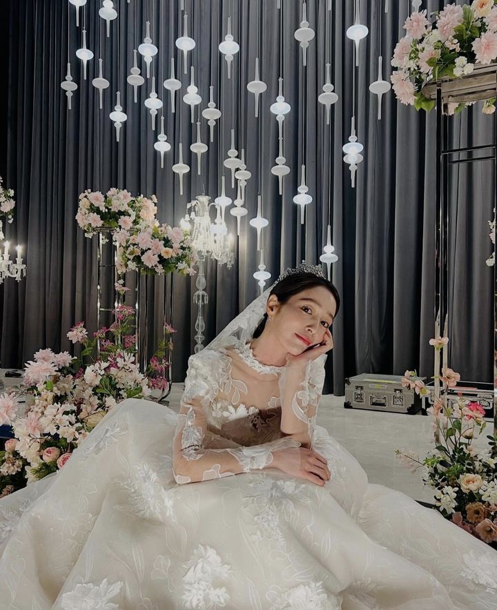 [서울=뉴시스] 이민정. (사진=이민정 인스타그램 캡처) 2025.04.19. photo@newsis.com *재판매 및 DB 금지