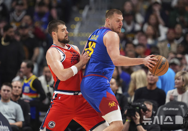 [덴버=AP/뉴시스] 미국프로농구(NBA) 덴버 너기츠의 니콜라 요키치. 2025.04.19.