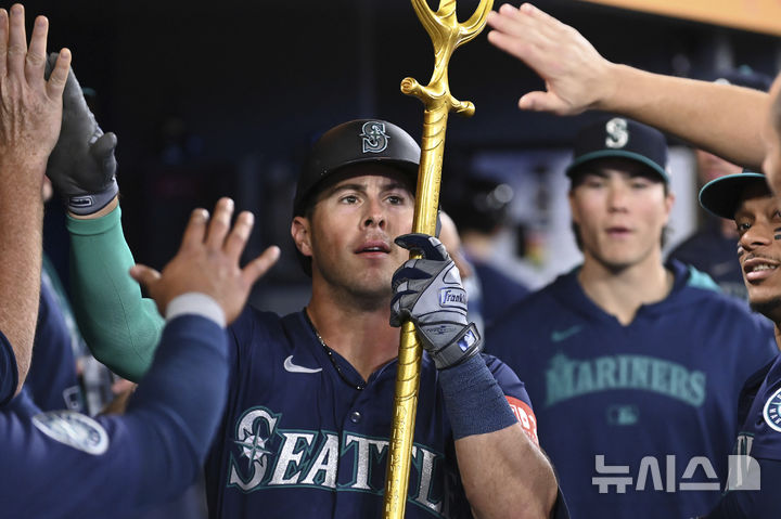 [토론토=AP/뉴시스] 메이저리그(MLB) 시애틀 매리너스의 딜런 무어. 2025.04.21