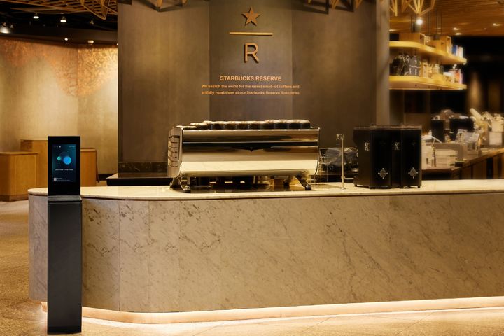 [서울=뉴시스]스타벅스 매장 내 설치된 LG전자 '마이컵'. (사진 = 업체 제공) 2025.04.21. photo@newsis.com&nbsp; *재판매 및 DB 금지