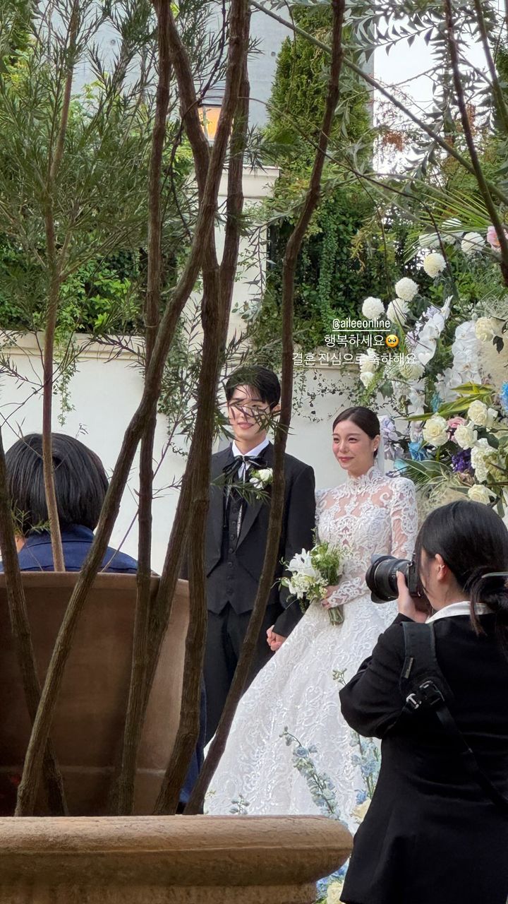 [서울=뉴시스] 최시훈(왼쪽)·에일리 (사진=손연재 인스타그램 캡처) 2025.04.21. photo@newsis.com *재판매 및 DB 금지