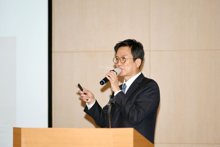 임창윤 HLB 부회장이 국민대 목요특강에서 강연하고 있다. (사진=국민대 제공) *재판매 및 DB 금지