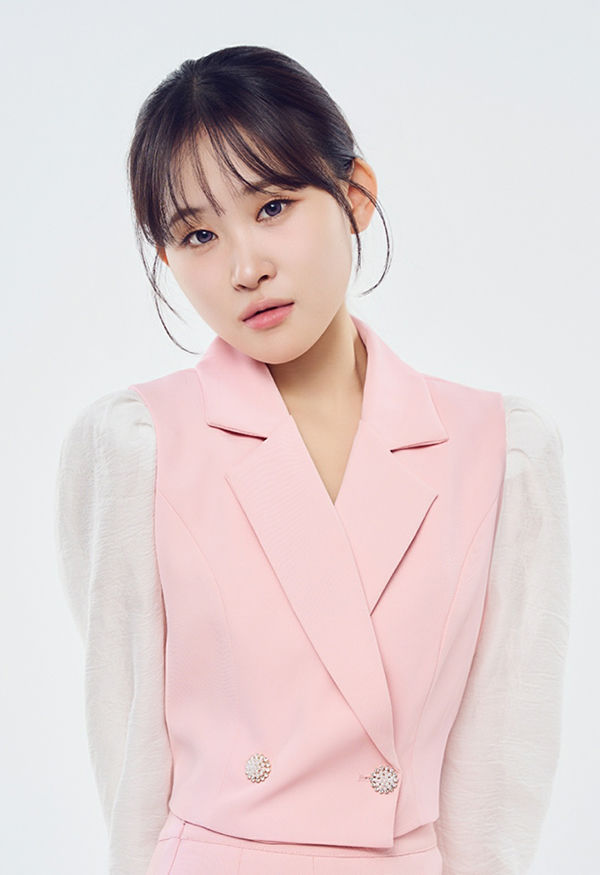 [서울=뉴시스] 김다현. (사진 = 그레인 엔터테인먼트 제공) 2025.04.21. photo@newsis.com. *재판매 및 DB 금지