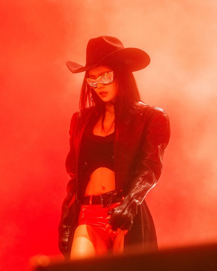 [서울=뉴시스] 제니 코첼라 2주차 무대. (사진 = OA엔터테인먼트(ODDATELIER) 제공) 2025.04.22. photo@newsis.com. *재판매 및 DB 금지