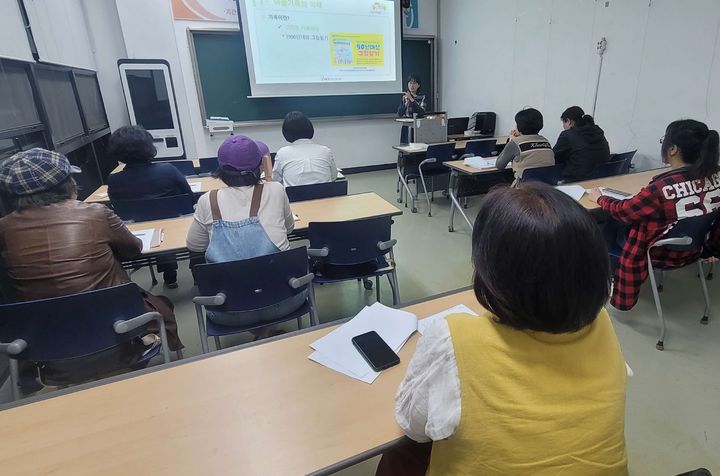 [서천=뉴시스] 서천군 마을기록활동가 양성과정 *재판매 및 DB 금지