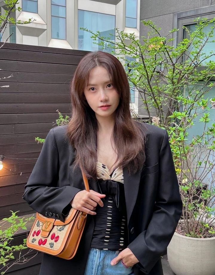 [서울=뉴시스] 윤아. (사진=윤아 인스타그램 캡처) 2025.04.22. photo@newsis.com *재판매 및 DB 금지