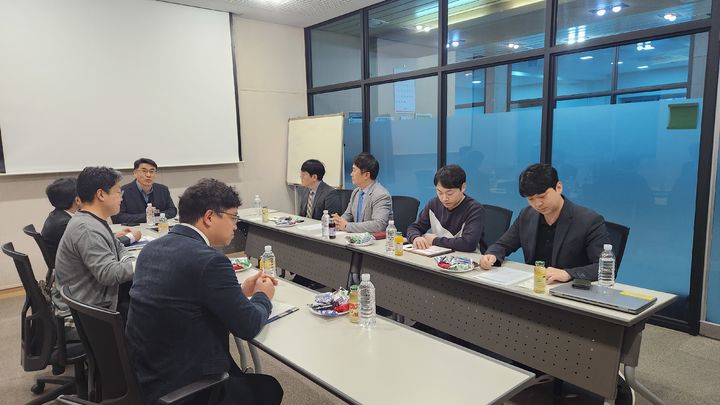 농촌진흥청은 세계적인 사료 전문기업 ㈜카길애그리퓨리나와 함께 한우 번식 효율 향상을 위한 공동연구에 본격 착수했다고 22일 밝혔다. (사진 = 농진청 제공) 2025.04.22. *재판매 및 DB 금지