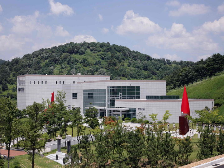 [밀양=뉴시스] 밀양시립박물관 전경. (사진=밀양시 제공) 2025.04.23. photo@newsis.com *재판매 및 DB 금지