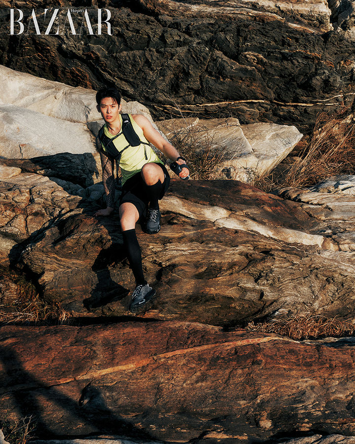 [서울=뉴시스] 덱스. (사진=하퍼스 바자 코리아 제공) 2025.04.23. photo@newsis.com *재판매 및 DB 금지