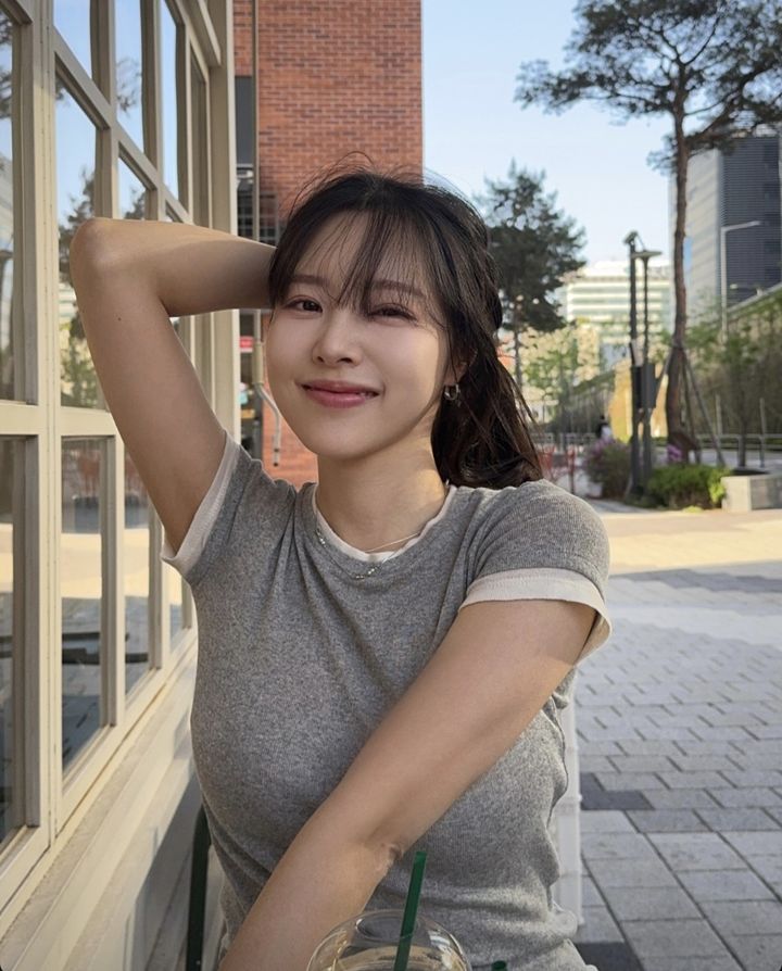 [서울=뉴시스] 이솔이. (사진=이솔이 인스타그램 캡처) 2025.04.24. photo@newsis.com *재판매 및 DB 금지