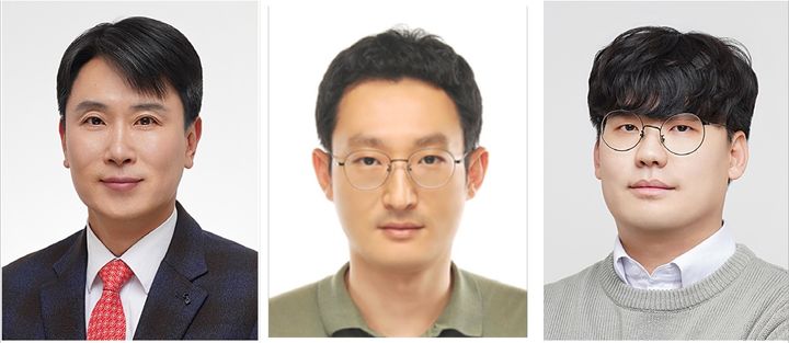 오기용 한양대 교수(왼쪽 첫 번째), 선경호 한국기계연구원 박사(왼쪽 두 번째), 손세호 한양대 석박통합과정생. (사진=한양대 제공) *재판매 및 DB 금지