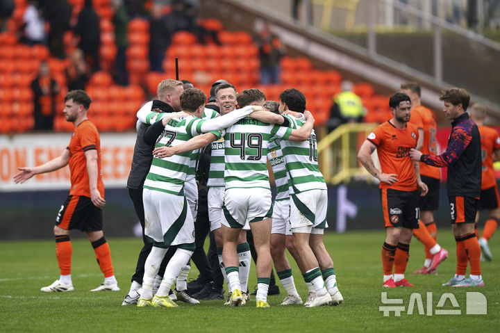 [던디=AP/뉴시스] 스코틀랜드 프로축구 프리미어십의 셀틱. 2025. 4. 26.