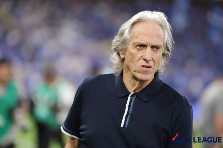 [서울=뉴시스]알힐랄 조르제 제수스 감독. (사진=한국프로축구연맹 제공)