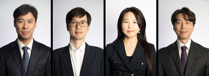 [서울=뉴시스] AI 기반 혈액 및 암 진단 전문 기업 노을은 글로벌 사업 가속화와 제품 포트폴리오 다각화를 위한 전방위 역량을 확보하고자 제품 개발, 인공지능(AI), 사업 개발, 임상 전략 부문의 핵심 인사를 단행했다고 28일 밝혔다. (왼쪽부터)김용준 최고제품개발책임자, 조봉준 AI 총괄 이사, 정미영 글로벌 사업 개발 총괄, 최준석 임상 전략 총괄.(사진=노을 제공) 2025.04.28. photo@newsis.com *재판매 및 DB 금지