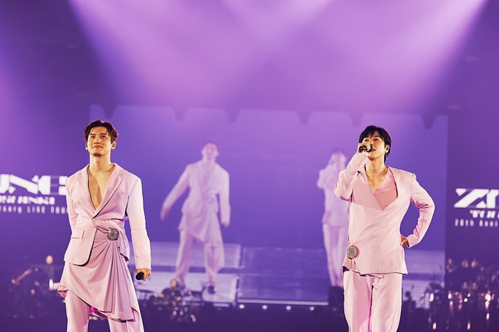 [서울=뉴시스] 동방신기 일본 라이브 투어 도쿄돔 공연. (사진 = SM엔터테인먼트 제공) 2025.04.28. photo@newsis.com. *재판매 및 DB 금지