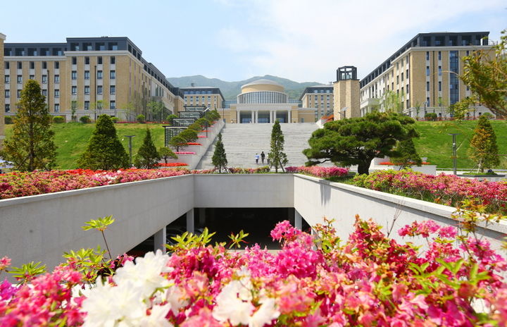 [부산=뉴시스] 부산 금정구 부산외국어대학교. (사진=부산외대 제공) 2025.04.28. photo@newsis.com&nbsp; *재판매 및 DB 금지