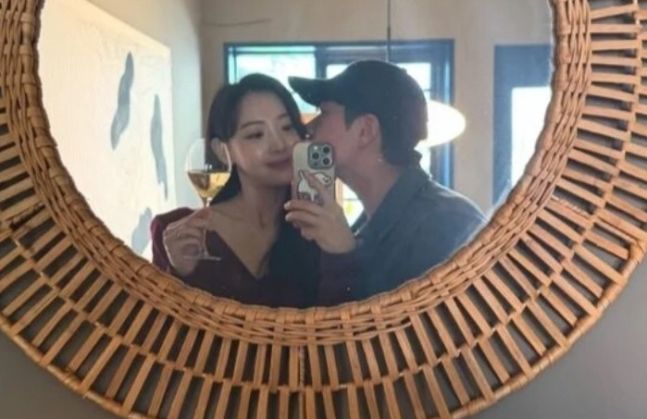 [서울=뉴시스] 김다영(왼쪽) 배성재. (사진=김다영 인스타그램 캡처) 2025.04.29. photo@newsis.com&nbsp;&nbsp; *재판매 및 DB 금지