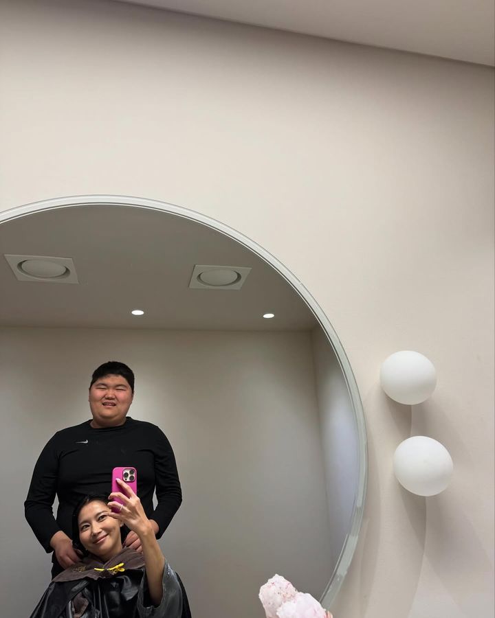 [뉴시스]오윤아, 아들 송민. (사진=오윤아 인스타그램) *재판매 및 DB 금지