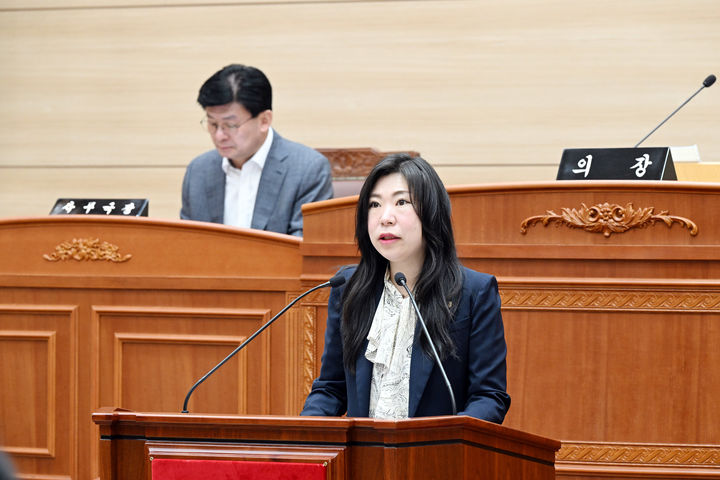 [보령=뉴시스] 5분 자유발언을 하는 추보라 보령시의원. (사진=보령시청 제공) *재판매 및 DB 금지