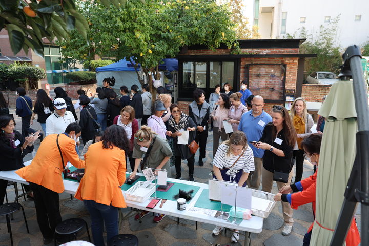 [대구=뉴시스] 대구시 중구는 어린이날을 맞아 5월3일부터 4일간 중구 근대 골목 일원에서 '근대 골목 어린이날 이벤트'를 개최한다. (사진=대구시 중구 제공) 2025.04.29. photo@newsis.com *재판매 및 DB 금지