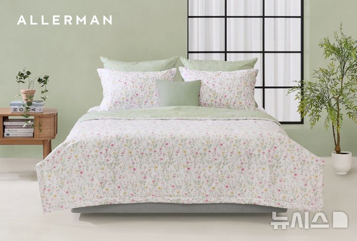 [서울=뉴시스] 미아 여름차렵이불 (화이트컬러). (사진= 알레르망 제공) 