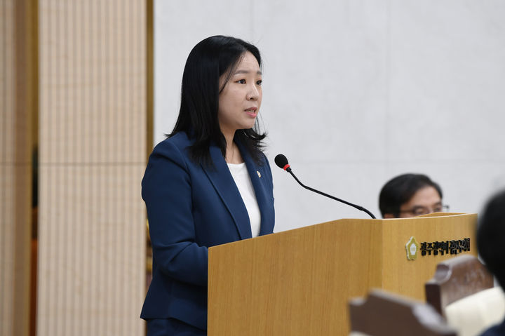 [광주=뉴시스] 강한솔 광산구의회 의원. (사진=광산구의회 제공) 2025.04.30. photo@newsis.com *재판매 및 DB 금지