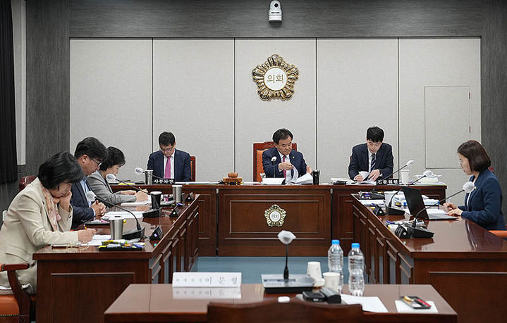 30일 태백시의회 위원회실에서 열린 의원간담회.(사진=태백시의회 제공) *재판매 및 DB 금지