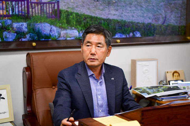 [양구=뉴시스] 서흥원 양구군수. (사진=양구군). *재판매 및 DB 금지