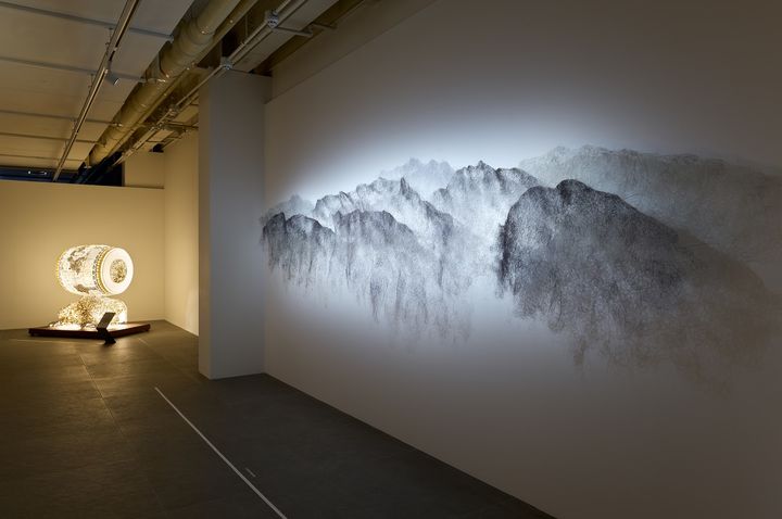 빛을 띄워 마음을 밝히다 전시 전경 *재판매 및 DB 금지