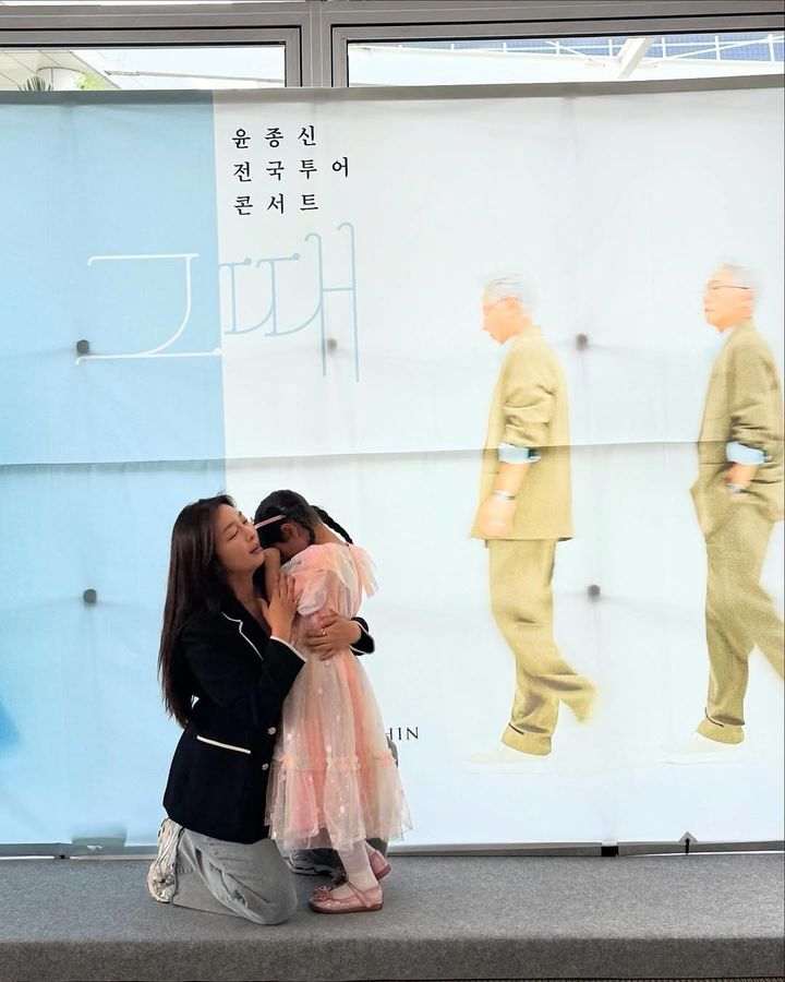 [서울=뉴시스] 이상미(왼쪽)·이상미 딸 (사진=인스타그램 캡처) 2025.05.02. photo@newsis.com *재판매 및 DB 금지