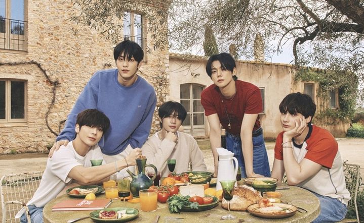 [서울=뉴시스] 그룹 '투모로우바이투게더'. (사진=빅히트뮤직 제공) 2025.05.02 photo@newsis.com *재판매 및 DB 금지