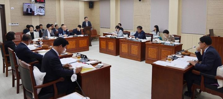 단양군의회 예산결산특별위원회 *재판매 및 DB 금지