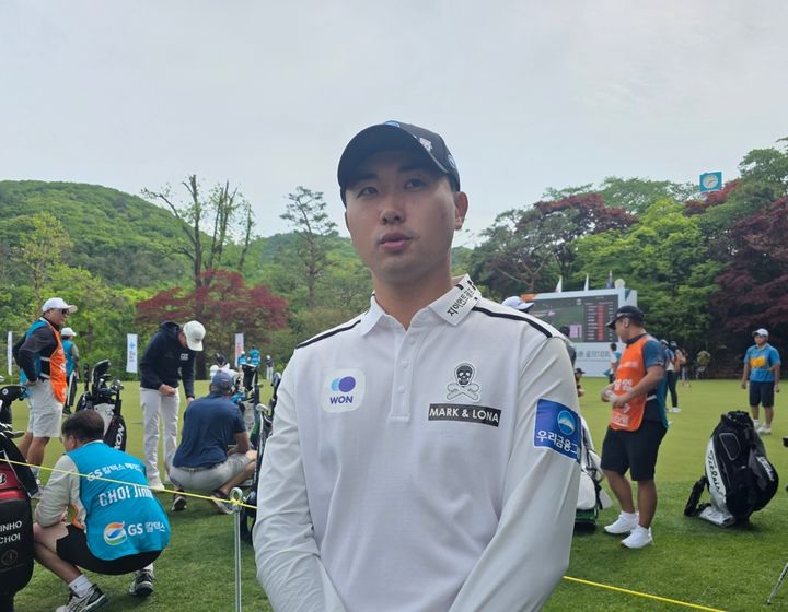 [성남=뉴시스] 강은정 수습기자= 조우영은 2일 경기 성남시 남서울 컨트리 클럽(파71)에서 열린 대회 2라운드에서 이글 1개, 버디 2개, 보기 3개를 쳐 1언더파 70타를 적어냈다. 2025.05.02. eunduck@newsis.com&nbsp; *재판매 및 DB 금지