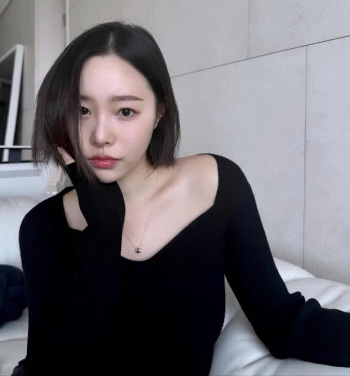 [서울=뉴시스] 이솔이. (사진=이솔이 인스타그램 캡처) 2025.05.03. photo@newsis.com *재판매 및 DB 금지