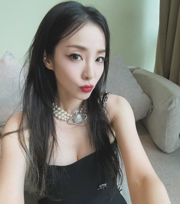 [서울=뉴시스] 산다라박.(사진=산다라박 인스타그램 갈무리) *재판매 및 DB 금지