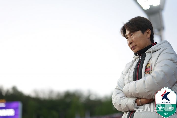 [안양=뉴시스]K리그1 서울 김기동 감독. (사진=한국프로축구연맹 제공)
