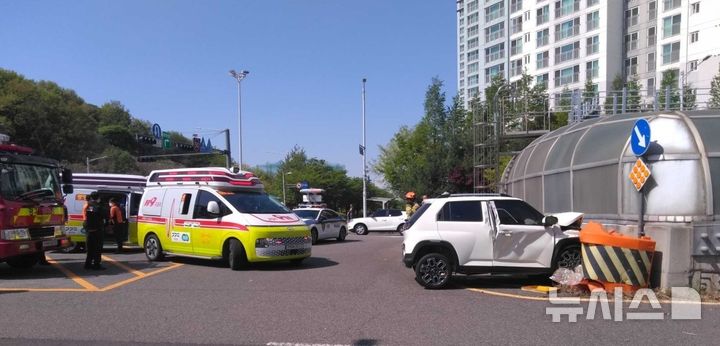 [김포=뉴시스] 정일형 기자 = 사고현장 모습. (사진=경기도소방재난본부 제공) 