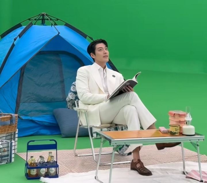 [서울=뉴시스] 김우빈. (사진=김우빈 인스타그램 캡처) 2025.05.08. photo@newsis.com *재판매 및 DB 금지