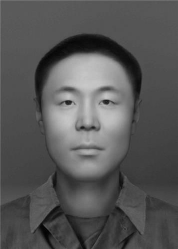 [서울=뉴시스] 故 송영환 일병 표준영정. (사진=국방부 제공) 2025.05.08. photo@newsis.com *재판매 및 DB 금지