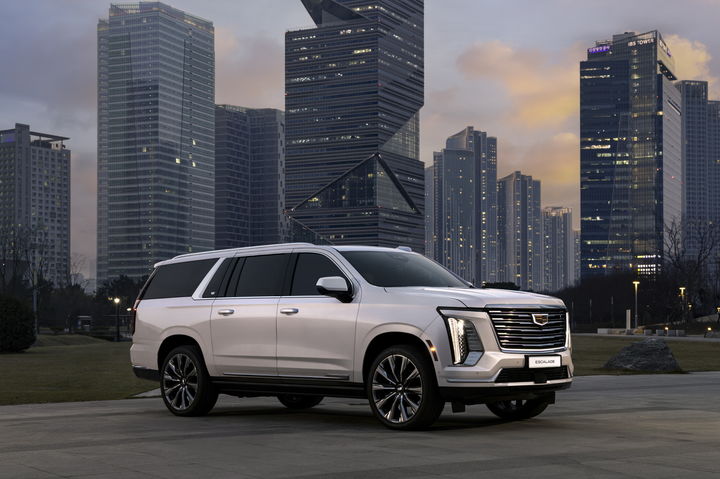 [서울=뉴시스] 캐딜락 더 뉴 에스컬레이드. (사진=한국자동차기자협회) 2025.05.08 photo@newsis.com *재판매 및 DB 금지 *재판매 및 DB 금지