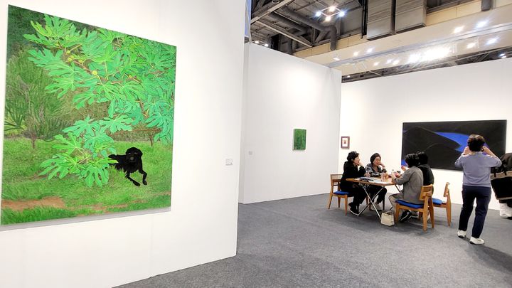 갤러리현대는 김보희 작가와 첫 협업한 신작을 전시했다. *재판매 및 DB 금지