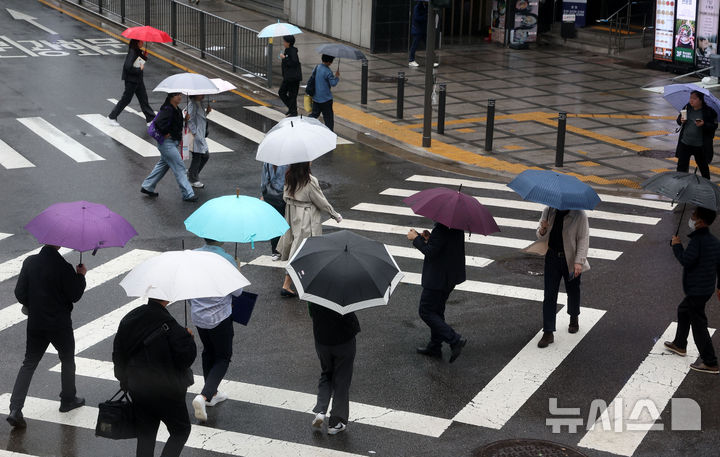 인천, 출근길 약한 비…예년과 비슷한 초여름 날씨