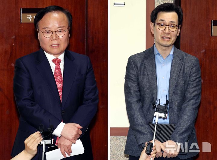 [서울=뉴시스] 조성봉 기자 = 김문수 대선후보 측 김재원(왼쪽 사진) 비서실장과 한덕수 무소속 대선후보 측 손영택 전 국무총리 비서실장이 9일 오후 서울 여의도 국회에서 '김문수-한덕수 대선후보 측 단일화 협상'을 마치고 각각 취재진의 질문에 답변하고 있다. 2025.05.09. suncho21@newsis.com
