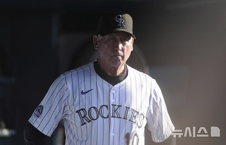 [덴버=AP/뉴시스] 메이저리그(MLB) 콜로라도 로키스 감독직에서 해임된 버드 블랙. 2025.05.11